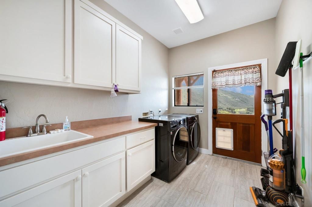 Image 37 of property listing at 17287 Oak Hollow Road, Ramona, CA 92065