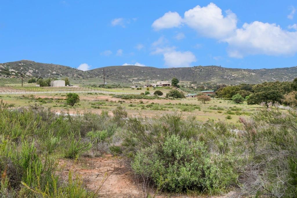 Image 48 of property listing at 17287 Oak Hollow Road, Ramona, CA 92065