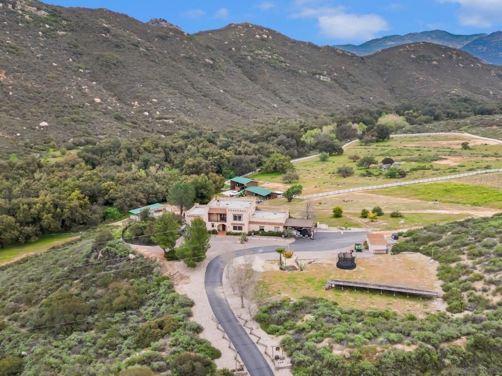 Image 59 of property listing at 17287 Oak Hollow Road, Ramona, CA 92065