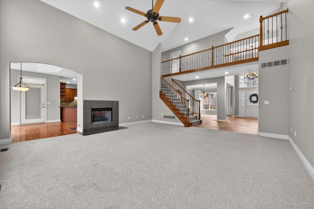 57165 Willow Ridge Boulevard, Washington Township, MI 48094