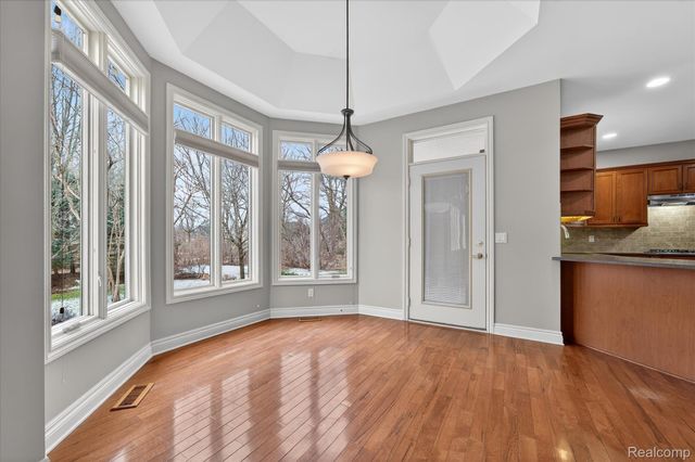 57165 Willow Ridge Boulevard, Washington Township, MI 48094