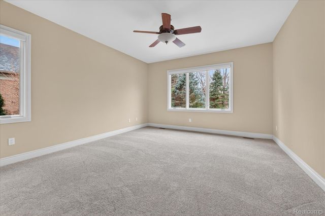 57165 Willow Ridge Boulevard, Washington Township, MI 48094