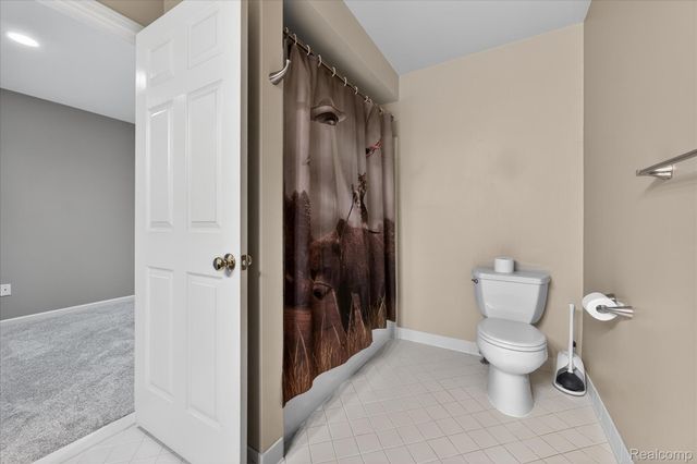 57165 Willow Ridge Boulevard, Washington Township, MI 48094