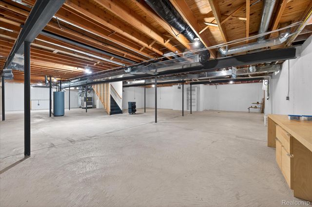 57165 Willow Ridge Boulevard, Washington Township, MI 48094