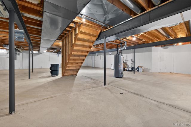 57165 Willow Ridge Boulevard, Washington Township, MI 48094