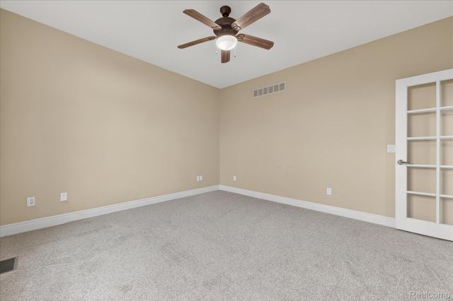 57165 Willow Ridge Boulevard, Washington Township, MI 48094