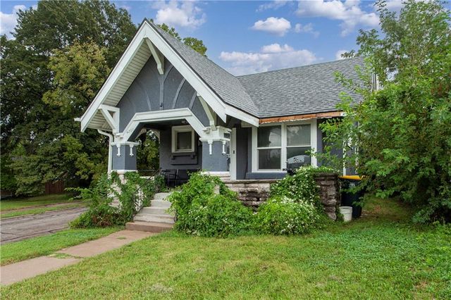 4201 Prospect Avenue, Kansas City, MO 64130