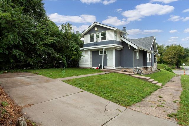 4201 Prospect Avenue, Kansas City, MO 64130