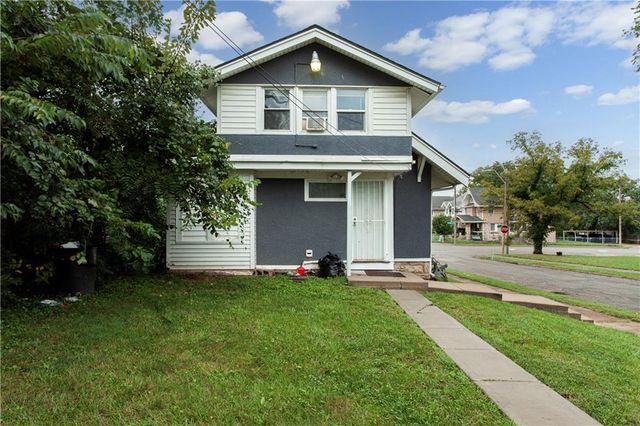 4201 Prospect Avenue, Kansas City, MO 64130
