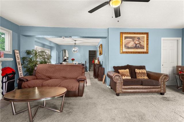 4201 Prospect Avenue, Kansas City, MO 64130