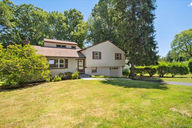 5 Hemlock Road, Hartsdale, NY 10530
