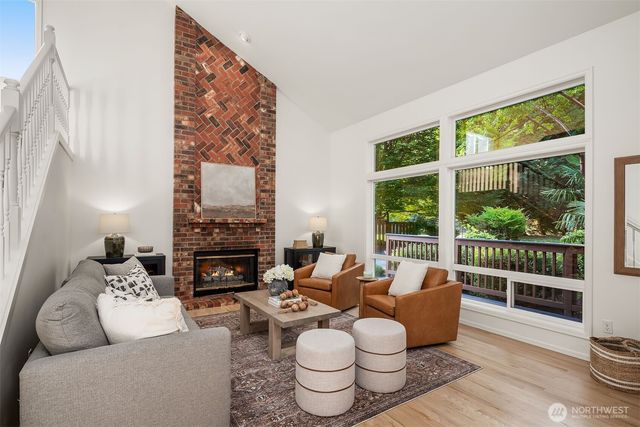 21728 NE 81st Street, Redmond, WA 98053