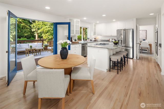 21728 NE 81st Street, Redmond, WA 98053