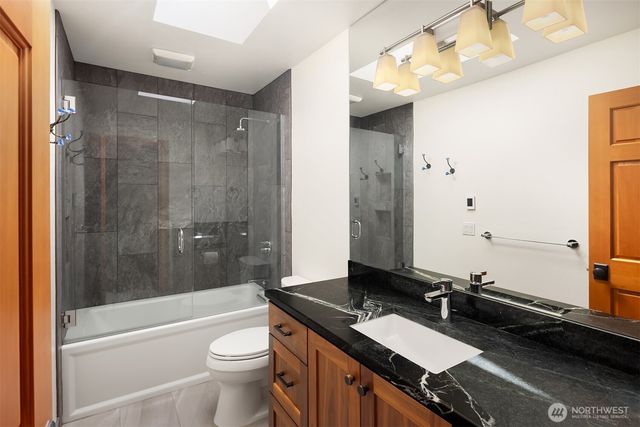 33306 SE 52nd Street, Fall City, WA 98024