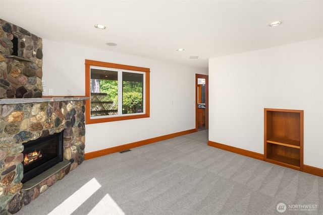33306 SE 52nd Street, Fall City, WA 98024