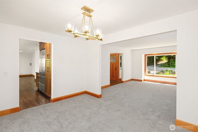 33306 SE 52nd Street, Fall City, WA 98024
