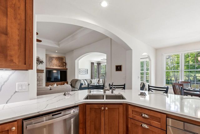 129 Preserve COURT, Grafton, WI 53024
