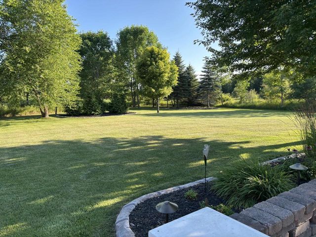 129 Preserve COURT, Grafton, WI 53024