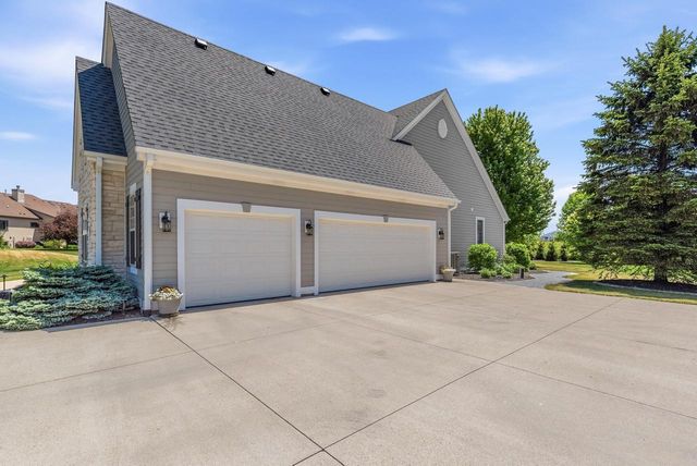 129 Preserve COURT, Grafton, WI 53024