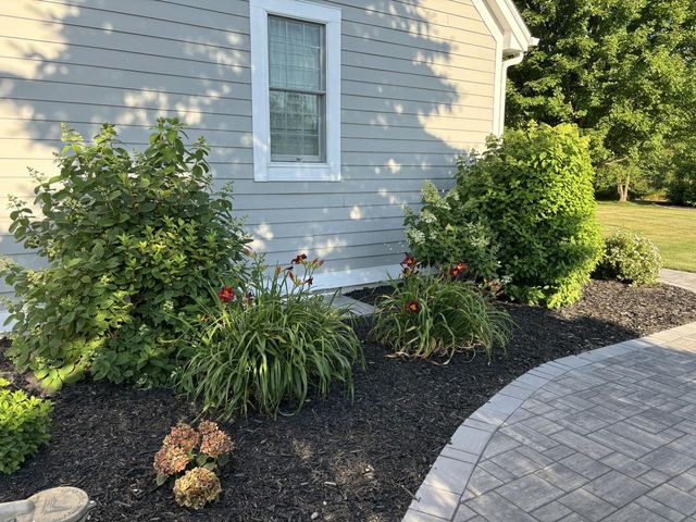 129 Preserve COURT, Grafton, WI 53024