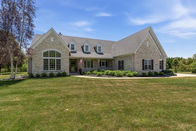 129 Preserve COURT, Grafton, WI 53024