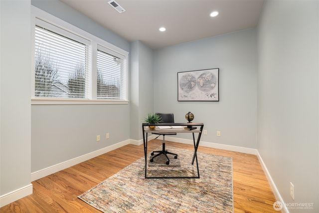 206 Dalan Place, La Conner, WA 98257