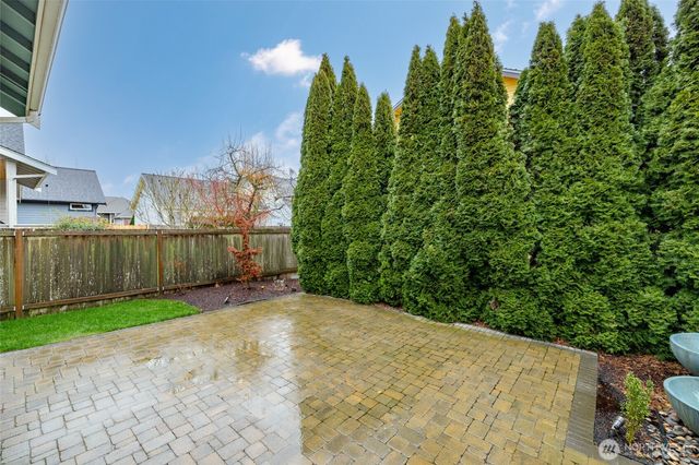 206 Dalan Place, La Conner, WA 98257