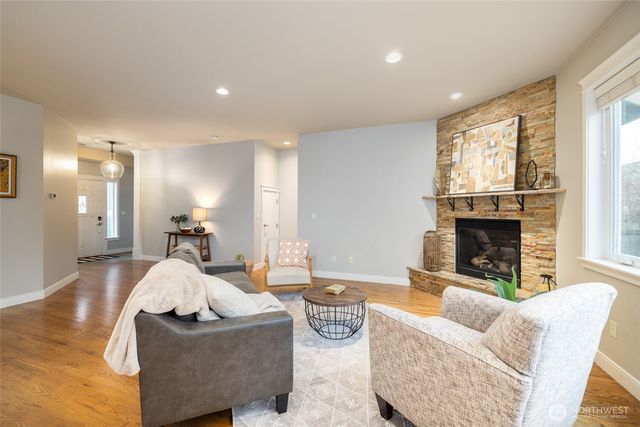 206 Dalan Place, La Conner, WA 98257