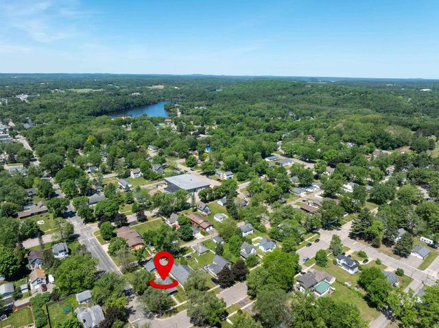 903 Vine Street, Wisconsin Dells, WI 53965