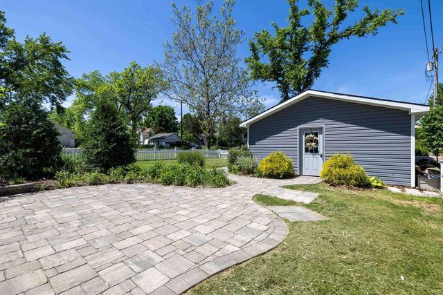 903 Vine Street, Wisconsin Dells, WI 53965