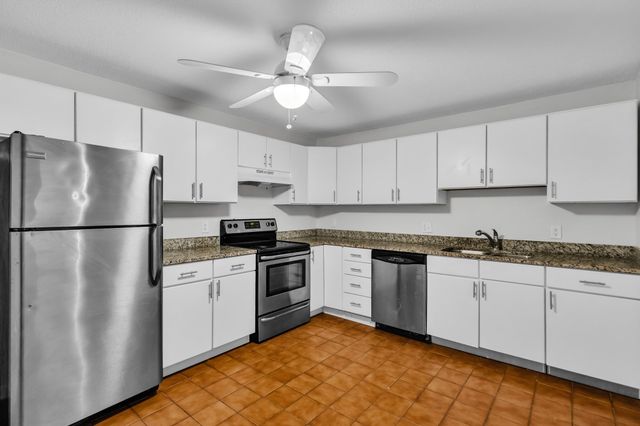 10 Wrentham Rd 108, Worcester, MA 01602