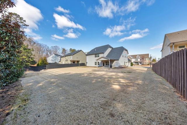 504 Taymack Farm Court, Woodstock, GA 30188