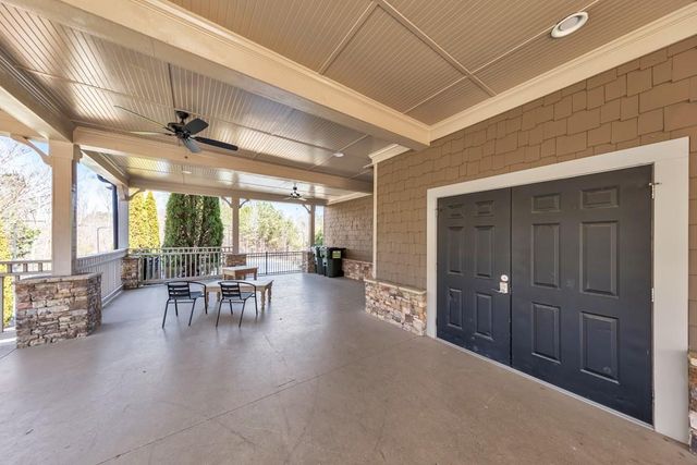 504 Taymack Farm Court, Woodstock, GA 30188