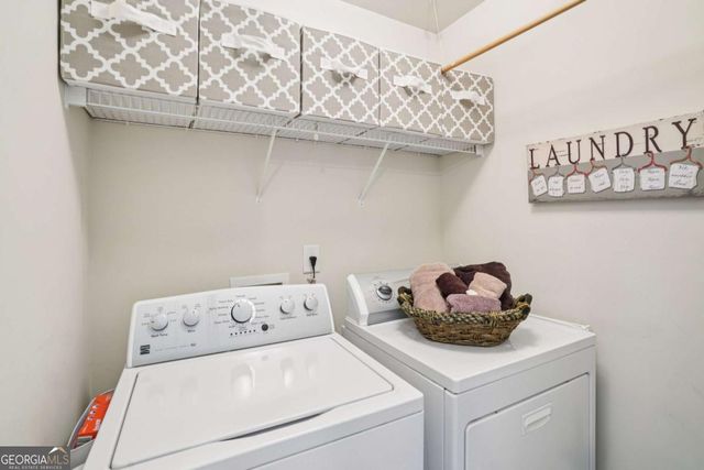 715 Moonlight Way, Suwanee, GA 30024