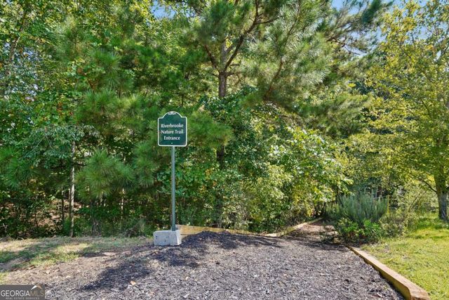 715 Moonlight Way, Suwanee, GA 30024