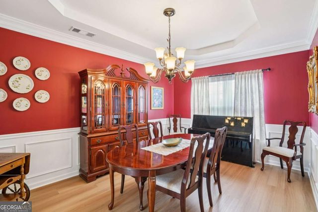 715 Moonlight Way, Suwanee, GA 30024