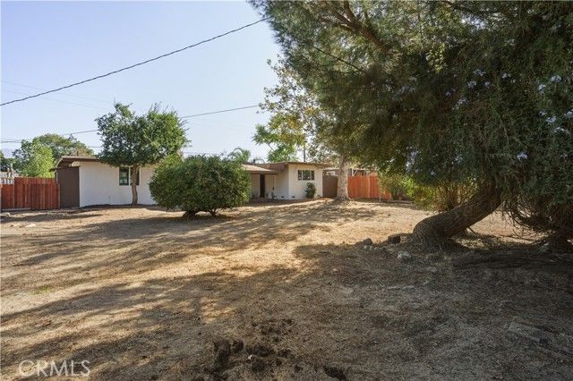 618 S Estudillo Avenue, San Jacinto, CA 92583