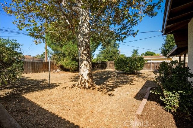 618 S Estudillo Avenue, San Jacinto, CA 92583