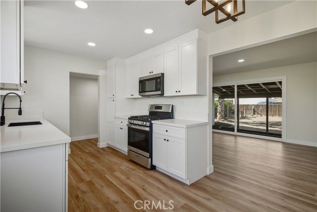 618 S Estudillo Avenue, San Jacinto, CA 92583