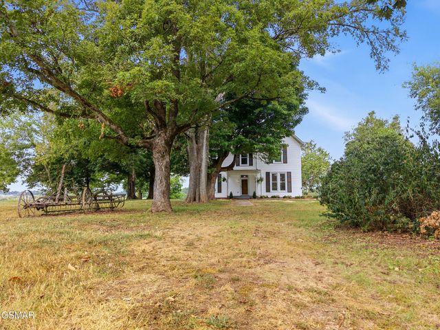 1440 McCleary Bend Road, Sevierville, TN 37876