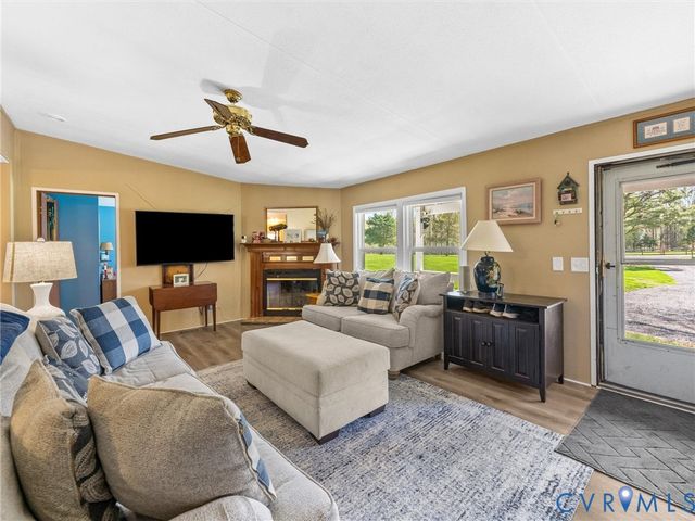 14181 Hopeful Rd, Montpelier, VA 23192