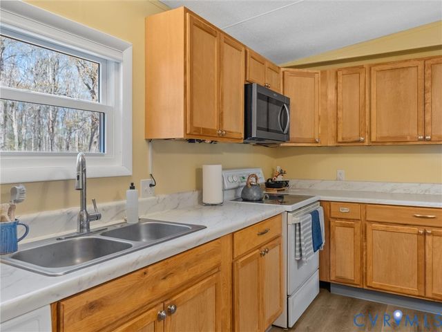 14181 Hopeful Rd, Montpelier, VA 23192