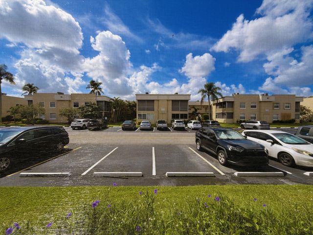 106 BURGUNDY C, Delray Beach, FL 33484