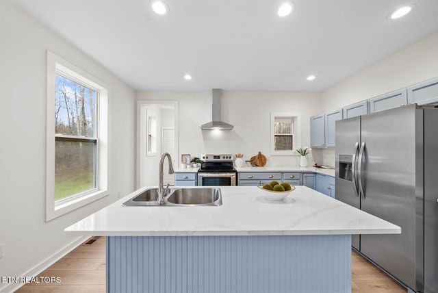 1023 W Laurel Way, Monterey, TN 38574