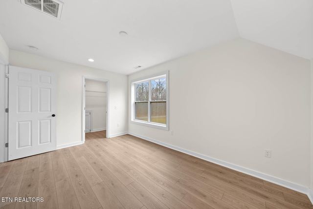 1023 W Laurel Way, Monterey, TN 38574