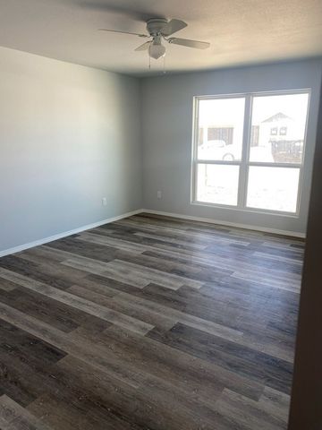 1642 Wrigley Dr, Odessa, TX 79762