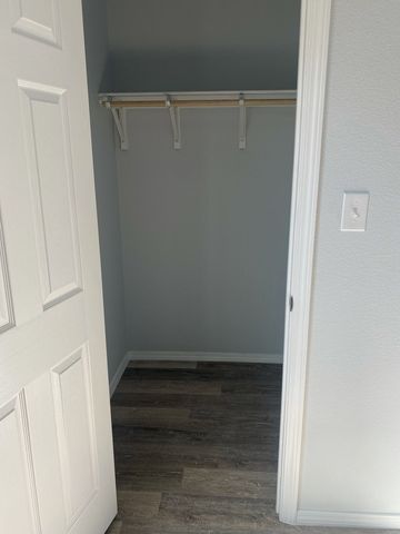 1642 Wrigley Dr, Odessa, TX 79762