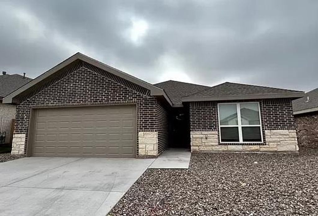 1642 Wrigley Dr, Odessa, TX 79762