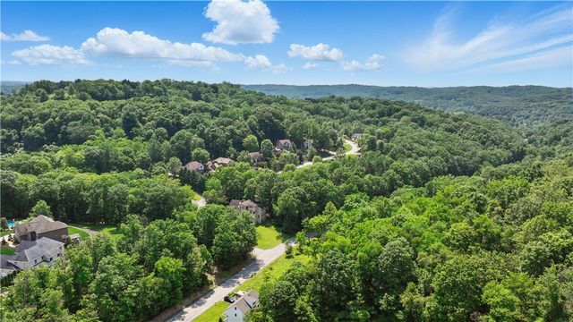 3356 Tarr Hollow Rd, Murrysville, PA 15668