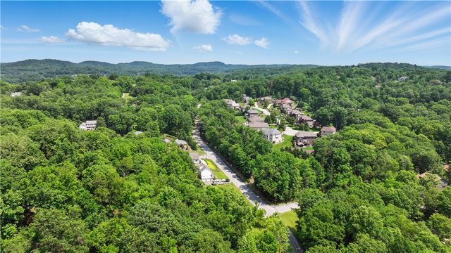 3356 Tarr Hollow Rd, Murrysville, PA 15668